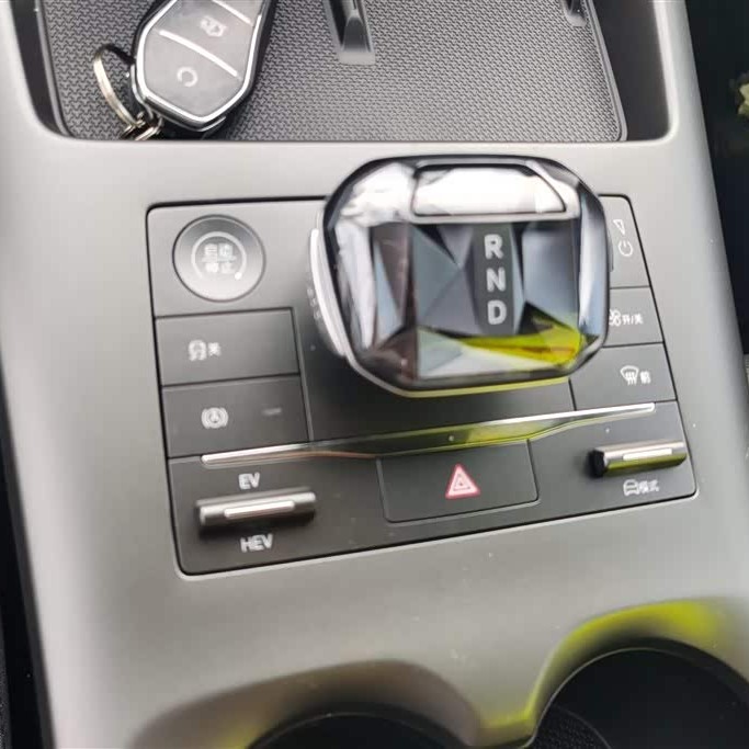 Qin PLUS 2025 DM-i Intelligent Driving Edition 55KM Leading Edition Qin PLUS 2025 DM-i Intelligent Driving Edition 55KM Leading Edition