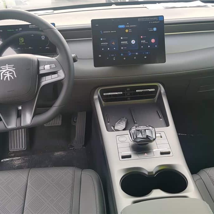 Qin PLUS 2025 DM-i Intelligent Driving Edition 55KM Leading Edition Qin PLUS 2025 DM-i Intelligent Driving Edition 55KM Leading Edition