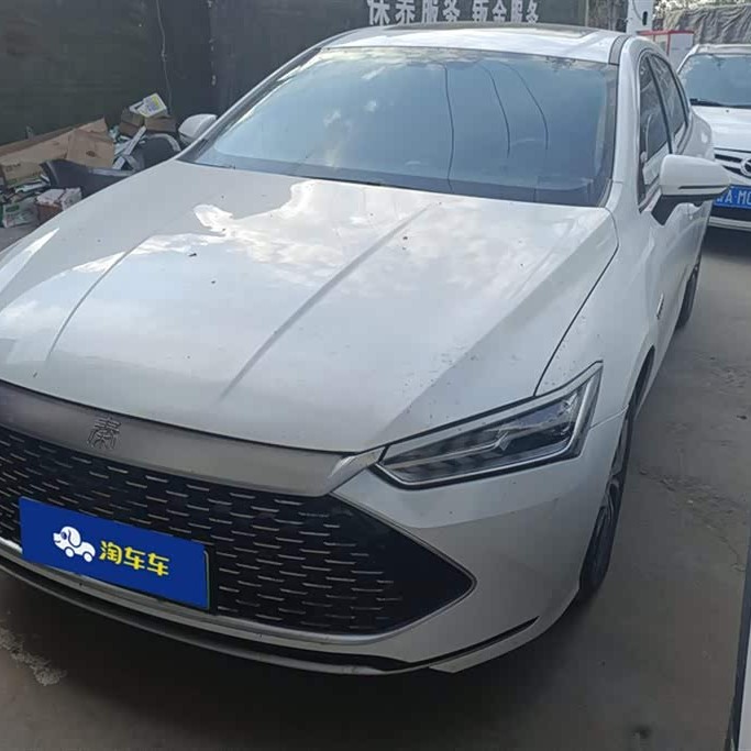 Qin PLUS 2021 DM-i 55KM Premium Edition Qin PLUS 2021 DM-i 55KM Premium Edition