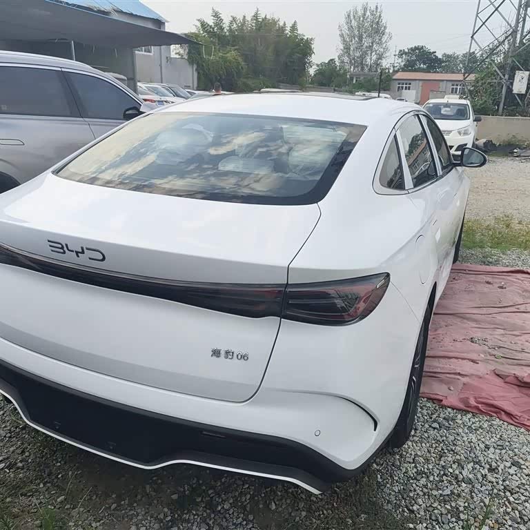 Haibao 06 New Energy 2024 DM-i 120KM Premium Edition Haibao 06 New Energy 2024 DM-i 120KM Premium Edition
