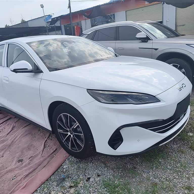 Haibao 06 New Energy 2024 DM-i 120KM Premium Edition Haibao 06 New Energy 2024 DM-i 120KM Premium Edition