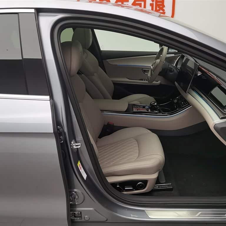 Han 2025 DM-i 125KM Premium Edition Han 2025 DM-i 125KM Premium Edition