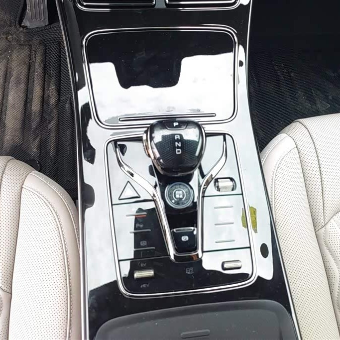 Han 2025 DM-i Intelligent Driving Edition 125KM Elite Han 2025 DM-i Intelligent Driving Edition 125KM Elite