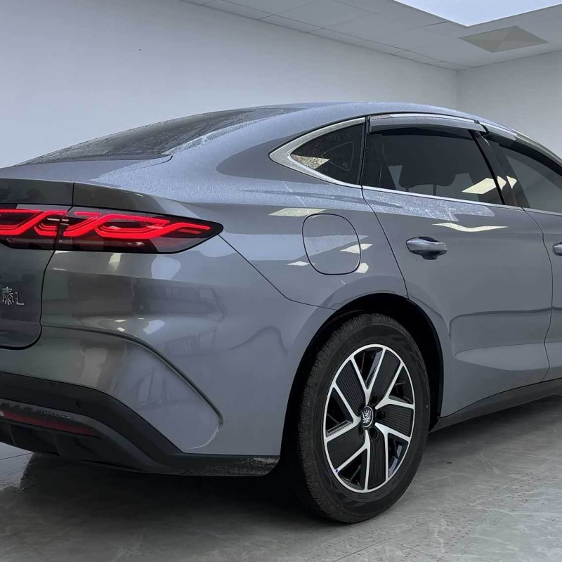 Qin L 2024 DM-i 120KM Beyond Edition Qin L 2024 DM-i 120KM Beyond Edition