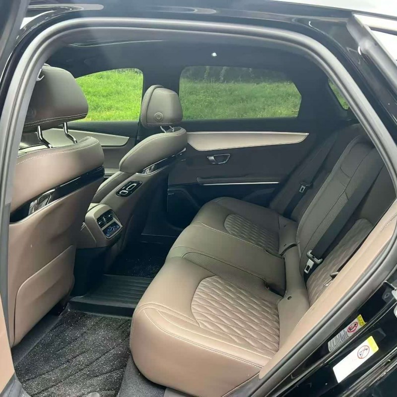 Han 2025 DM-i Intelligent Driving Edition 125KM Premium Edition Han 2025 DM-i Intelligent Driving Edition 125KM Premium Edition