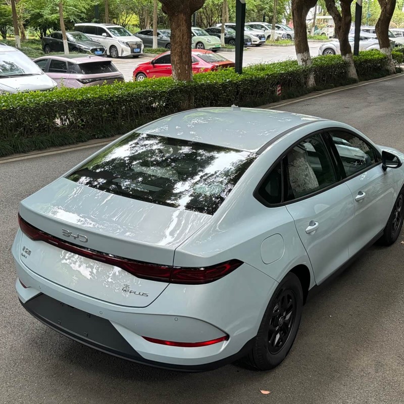 Qin PLUS 2025 DM-i Intelligent Driving Edition 55KM Leading Edition Qin PLUS 2025 DM-i Intelligent Driving Edition 55KM Leading Edition