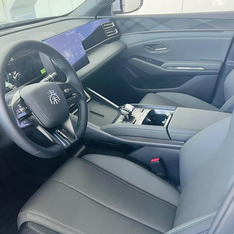 Qin PLUS 2025 DM-i Intelligent Driving Edition 55KM Leading Edition Qin PLUS 2025 DM-i Intelligent Driving Edition 55KM Leading Edition