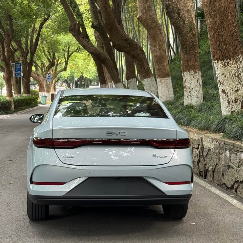 Qin PLUS 2025 DM-i Intelligent Driving Edition 55KM Leading Edition Qin PLUS 2025 DM-i Intelligent Driving Edition 55KM Leading Edition