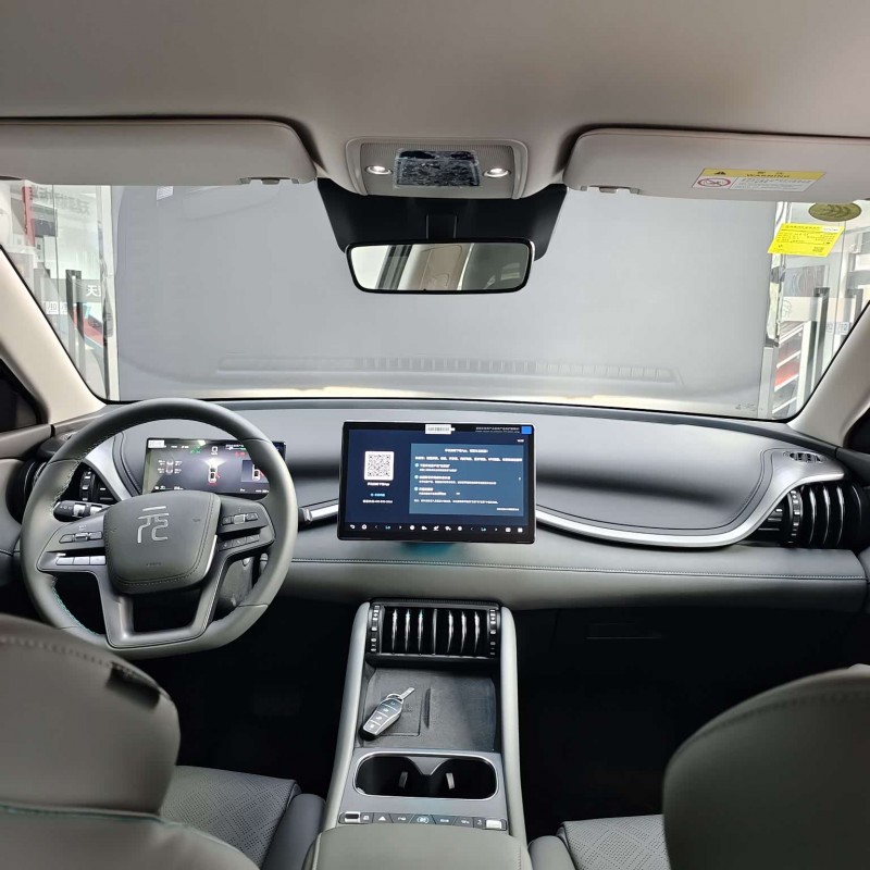 Yuan PLUS 2025 Smart Driving Edition 510KM Leading Edition Yuan PLUS 2025 Smart Driving Edition 510KM Leading Edition