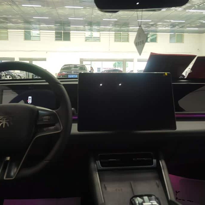 Qin L 2024 DM-i 120KM Beyond Edition Qin L 2024 DM-i 120KM Beyond Edition