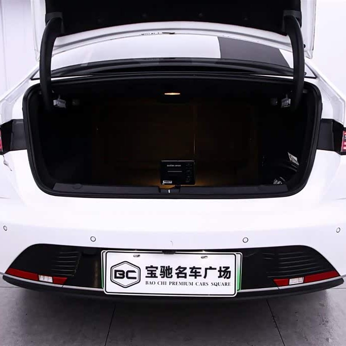 Destroyer 05 2024 Glory Edition DM-i 55KM Luxury Model Destroyer 05 2024 Glory Edition DM-i 55KM Luxury Model