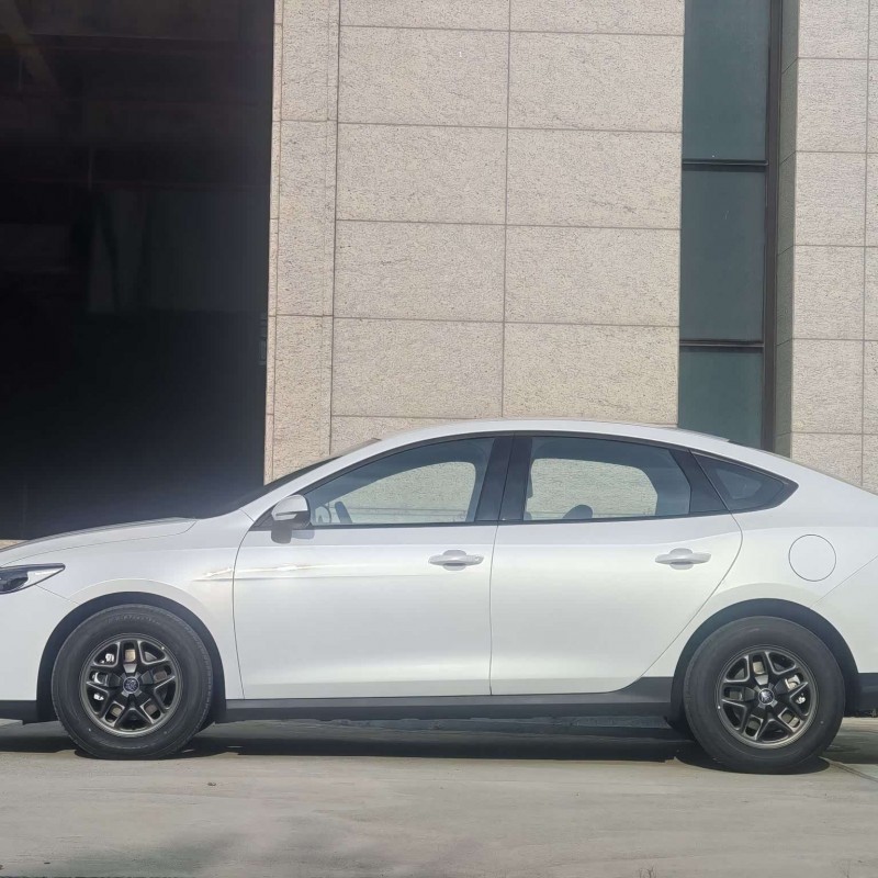 Qin PLUS 2025 DM-i Intelligent Driving Edition 55KM Leading Edition Qin PLUS 2025 DM-i Intelligent Driving Edition 55KM Leading Edition