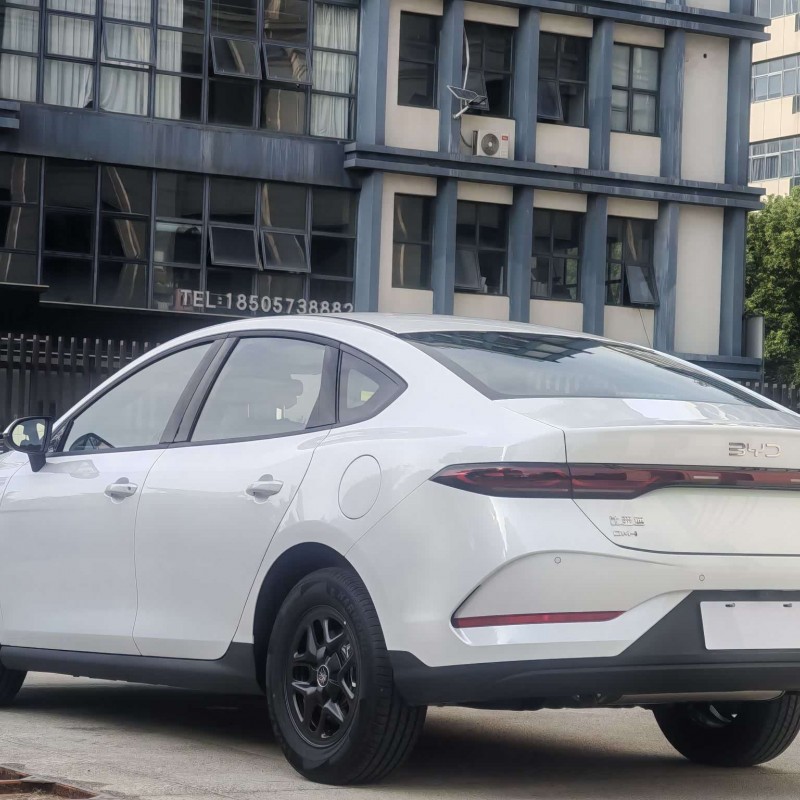 Qin PLUS 2025 DM-i Intelligent Driving Edition 55KM Leading Edition Qin PLUS 2025 DM-i Intelligent Driving Edition 55KM Leading Edition