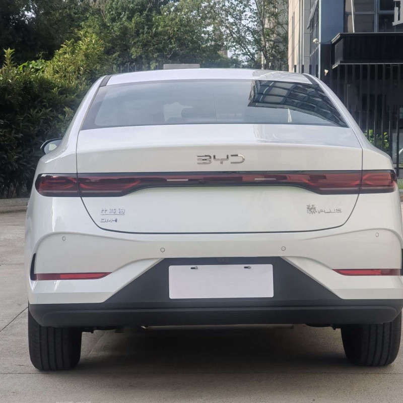 Qin PLUS 2025 DM-i Intelligent Driving Edition 55KM Leading Edition Qin PLUS 2025 DM-i Intelligent Driving Edition 55KM Leading Edition