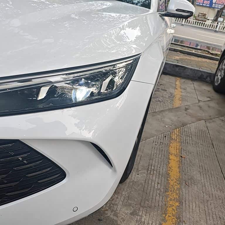 Qin L 2024 DM-i 120KM Beyond Edition Qin L 2024 DM-i 120KM Beyond Edition