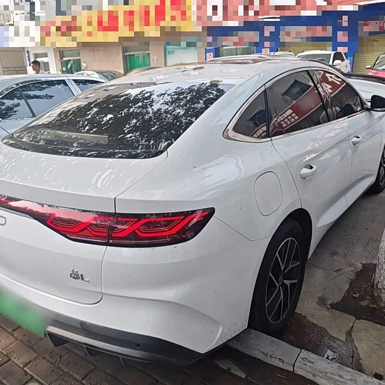 Qin L 2024 DM-i 120KM Beyond Edition Qin L 2024 DM-i 120KM Beyond Edition