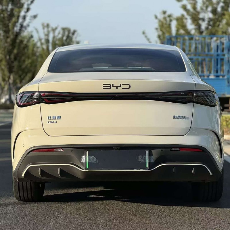 Haibao 06 New Energy 2024 DM-i 80KM Premium Edition Haibao 06 New Energy 2024 DM-i 80KM Premium Edition