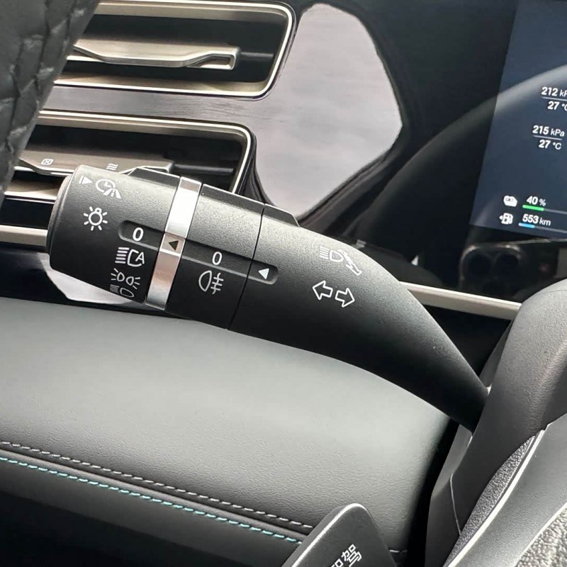 Qin L 2025 DM-i Intelligent Driving Edition 120KM Leading Model Qin L 2025 DM-i Intelligent Driving Edition 120KM Leading Model