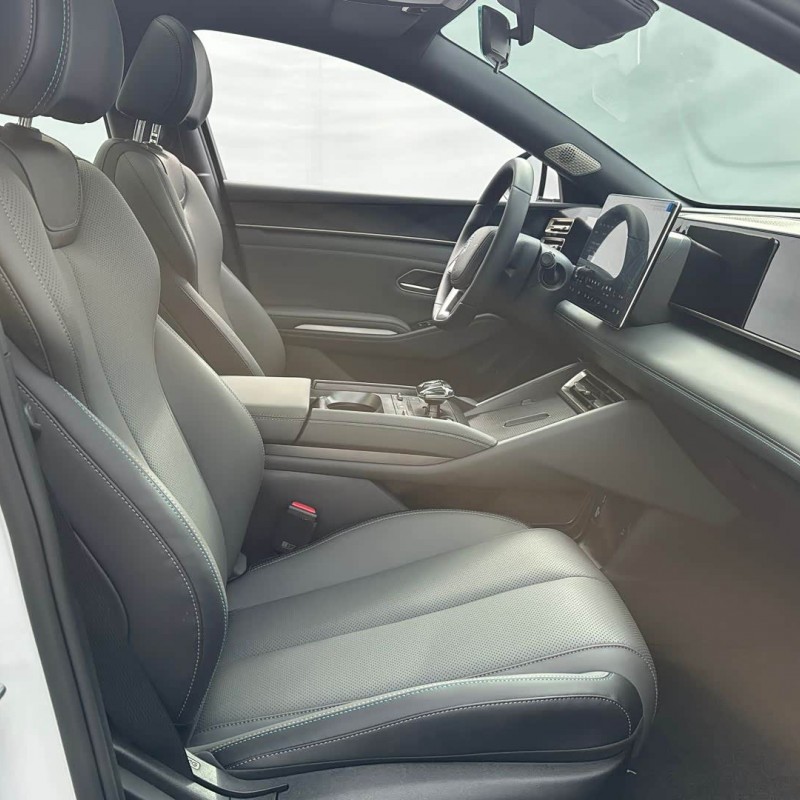 Qin L 2025 DM-i Intelligent Driving Edition 120KM Leading Model Qin L 2025 DM-i Intelligent Driving Edition 120KM Leading Model