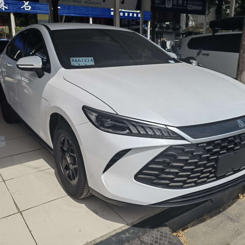 Qin PLUS 2025 DM-i Intelligent Driving Edition 55KM Leading Edition Qin PLUS 2025 DM-i Intelligent Driving Edition 55KM Leading Edition