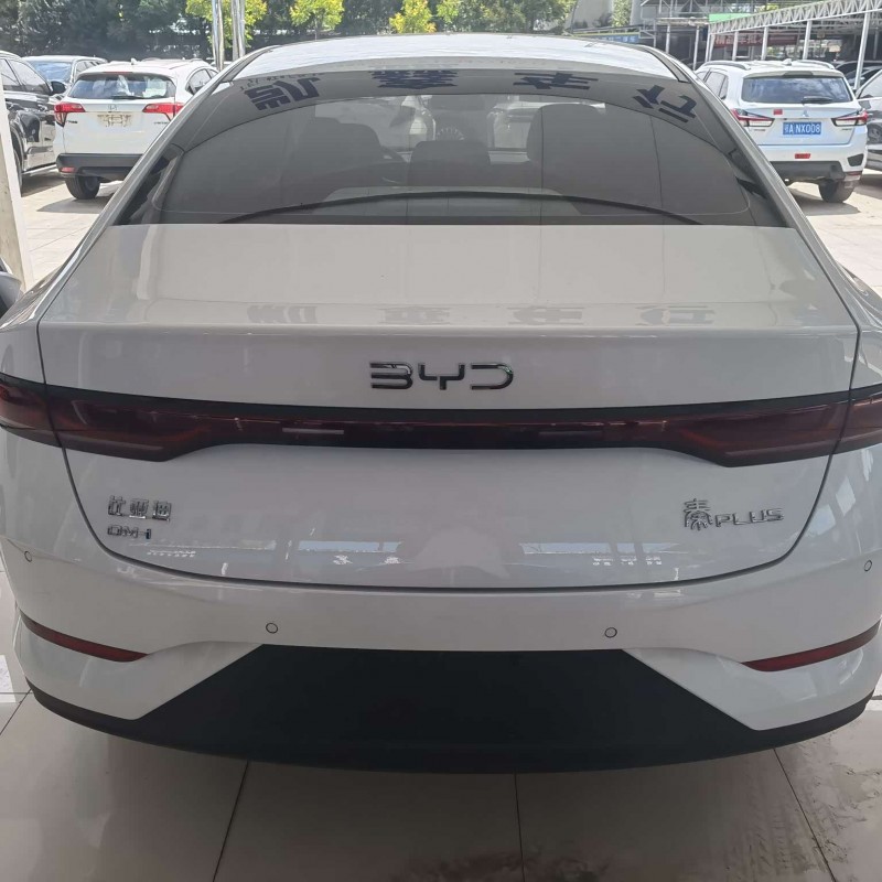 Qin PLUS 2025 DM-i Intelligent Driving Edition 55KM Leading Edition Qin PLUS 2025 DM-i Intelligent Driving Edition 55KM Leading Edition