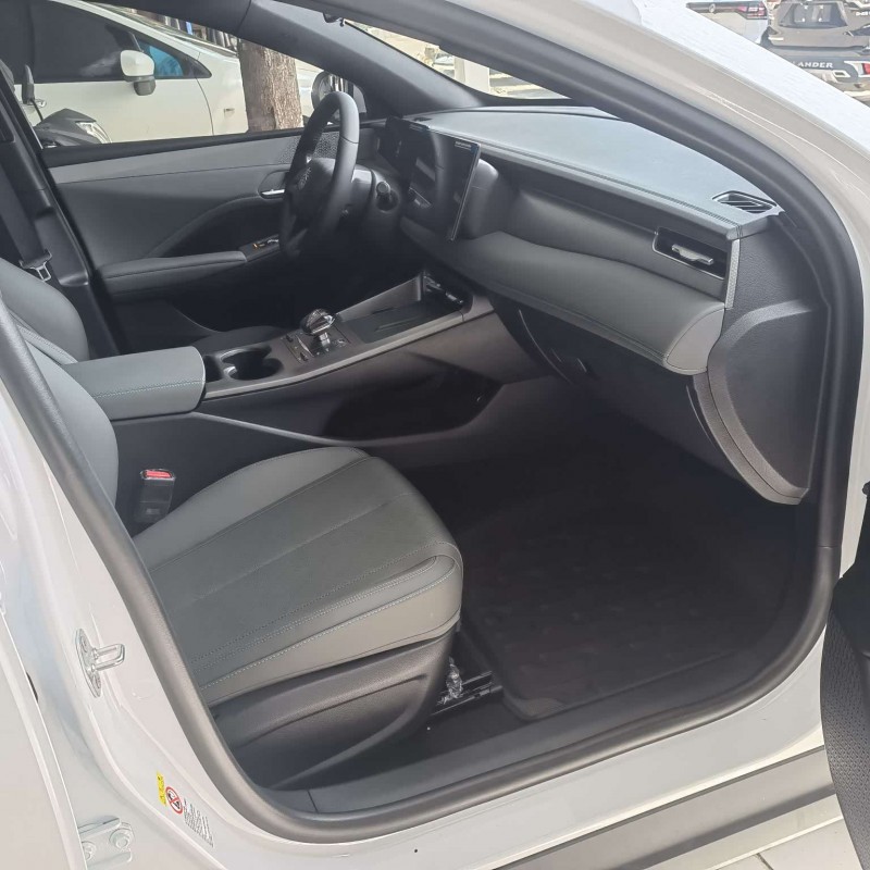 Qin PLUS 2025 DM-i Intelligent Driving Edition 55KM Leading Edition Qin PLUS 2025 DM-i Intelligent Driving Edition 55KM Leading Edition