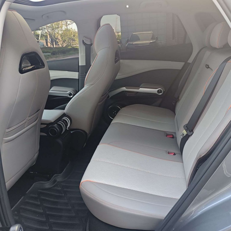Yuan PLUS 2024 Glory Edition 430KM Beyond Edition -gray Yuan PLUS 2024 Glory Edition 430KM Beyond Edition -gray